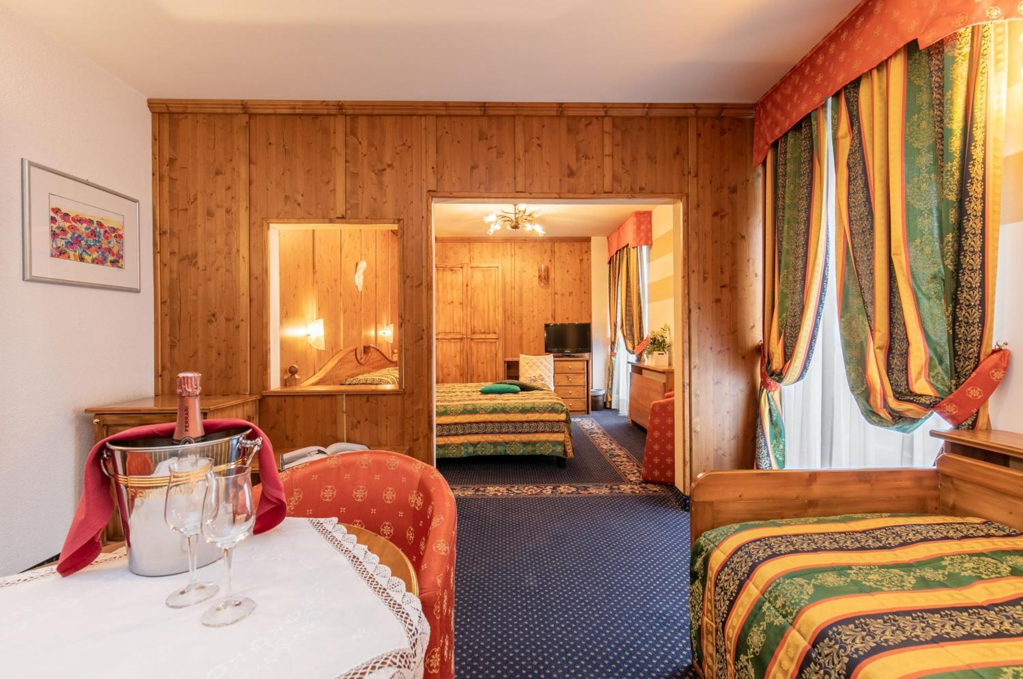 G. Hotel Des Alpes San Martino Di Castrozza Exteriér fotografie