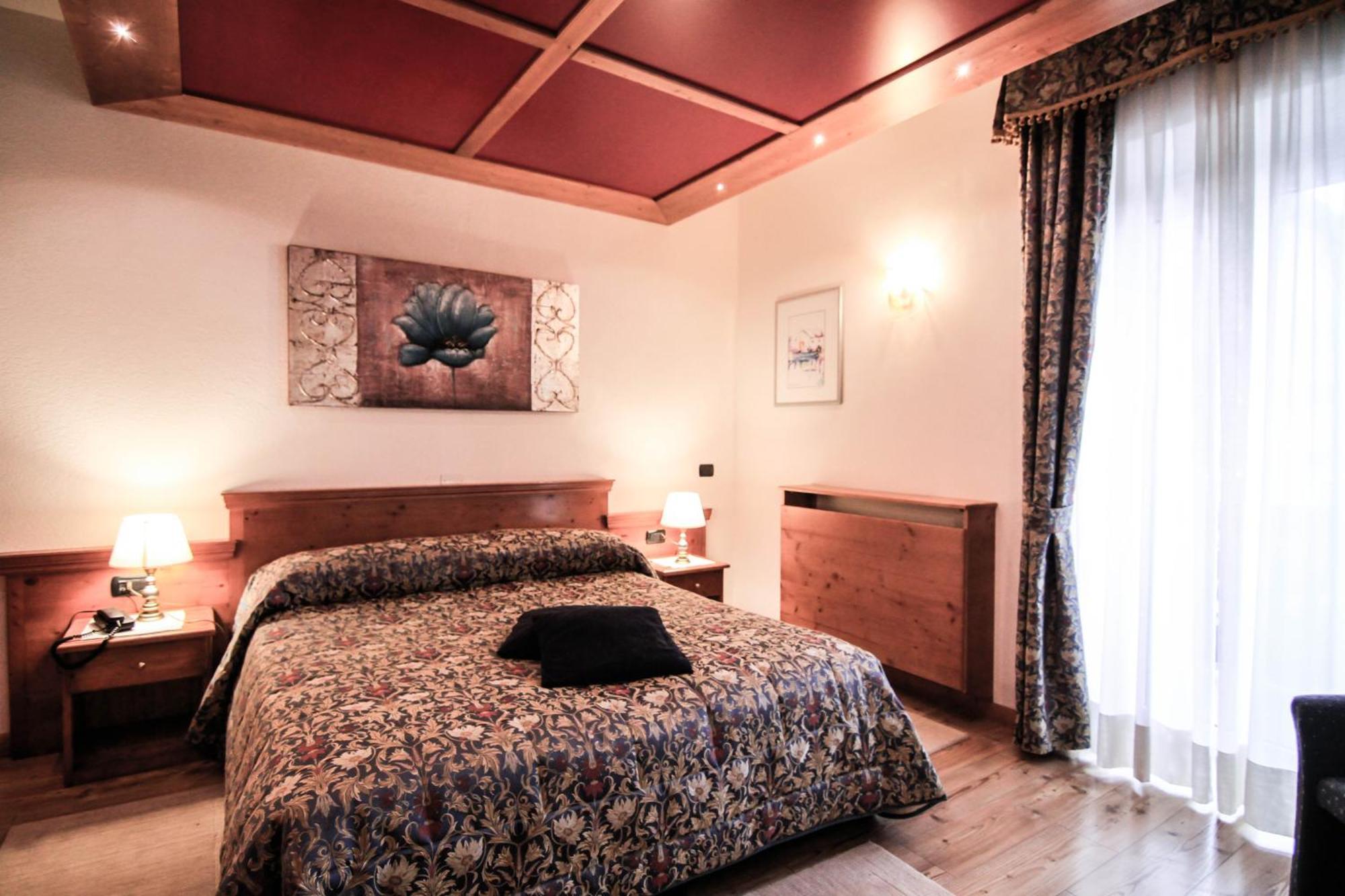 G. Hotel Des Alpes San Martino Di Castrozza Exteriér fotografie